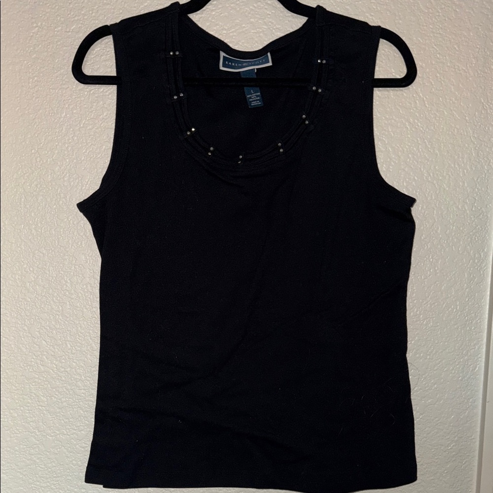 Black Sleeveless Top
